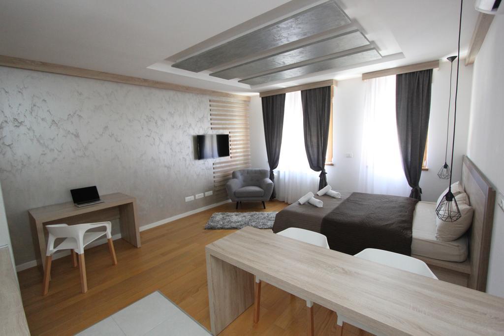 New Belgrade Apartments Magnetic, Parking 5 Evra Dan Εξωτερικό φωτογραφία
